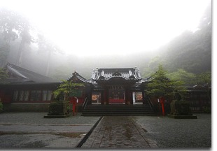 Hakone-Shrine_pic
