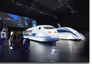 SCMAGLEV-and-Railway-Park_pic