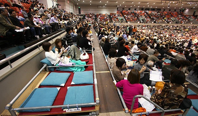 Box seats at the Osaka Prefectural Gymnasium