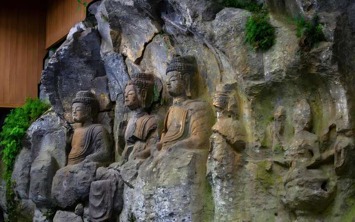 Usuki Stone Buddhas (Usuki Sekibutsu) in Oita Prefecture, Kyushu – ancient cliff-carved Buddhist statues, UNESCO cultural landmark and highlight of the Kyushu’s Hidden History self-guided walking tour from Beppu to Nagasaki