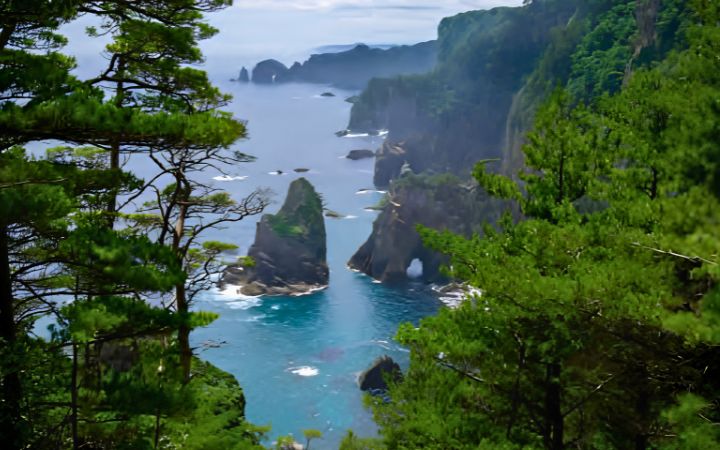 Scenic Kitayamazaki Cape in Iwate, Japan – dramatic 200-metre sea cliffs along the Michinoku Coastal Trail, offering breathtaking Pacific Ocean views and rugged coastal scenery