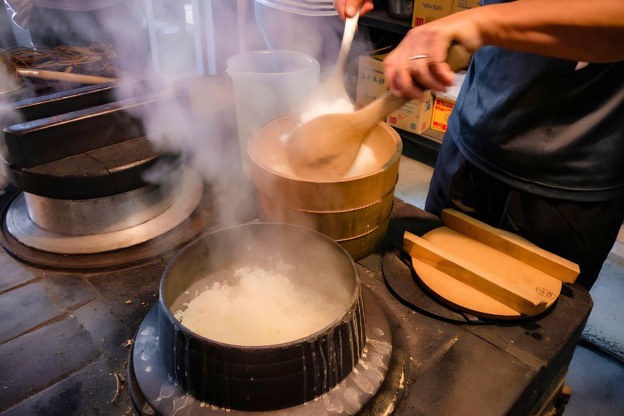 Learn traditional earth oven rice cooking in Kyōto